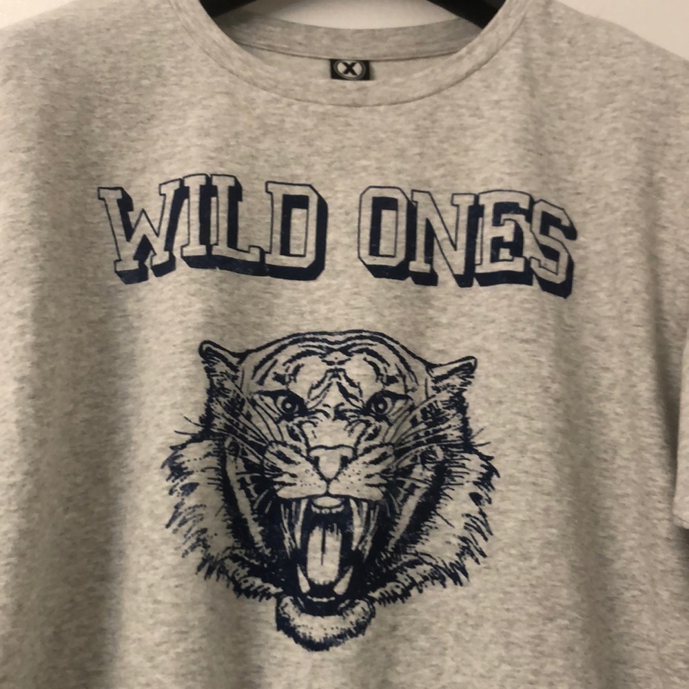 CIRCLEX Wild Ones Crop Sweatshirt - Picture 3 of 6